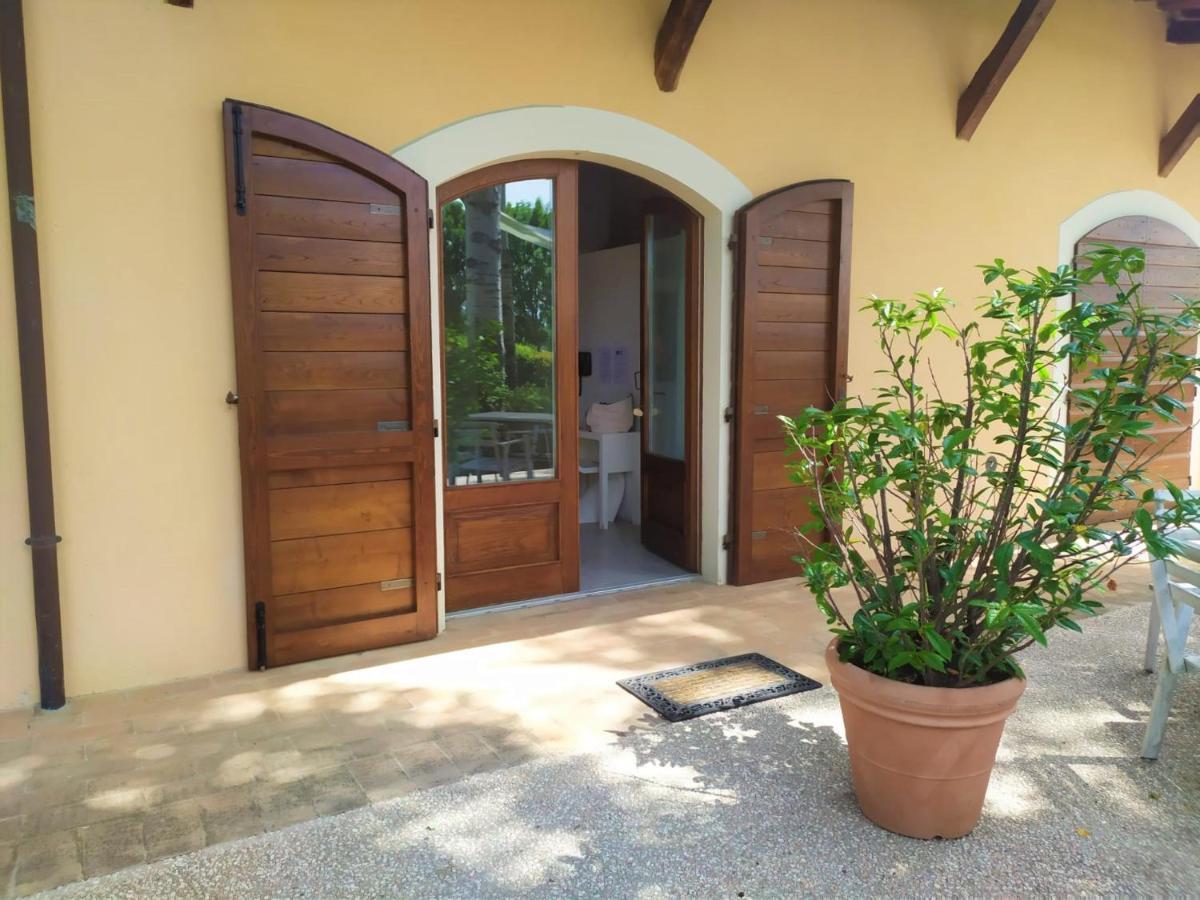 Hotel Villaggio Le Stelline Montefalco Eksteriør billede
