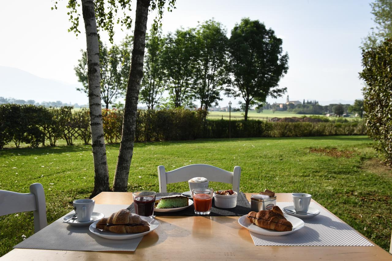 Hotel Villaggio Le Stelline Montefalco Eksteriør billede